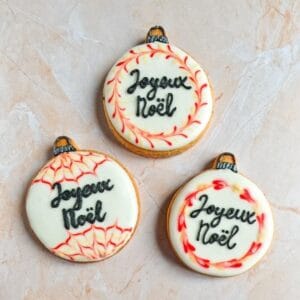 Biscuit boule Joyeux Noël rouge